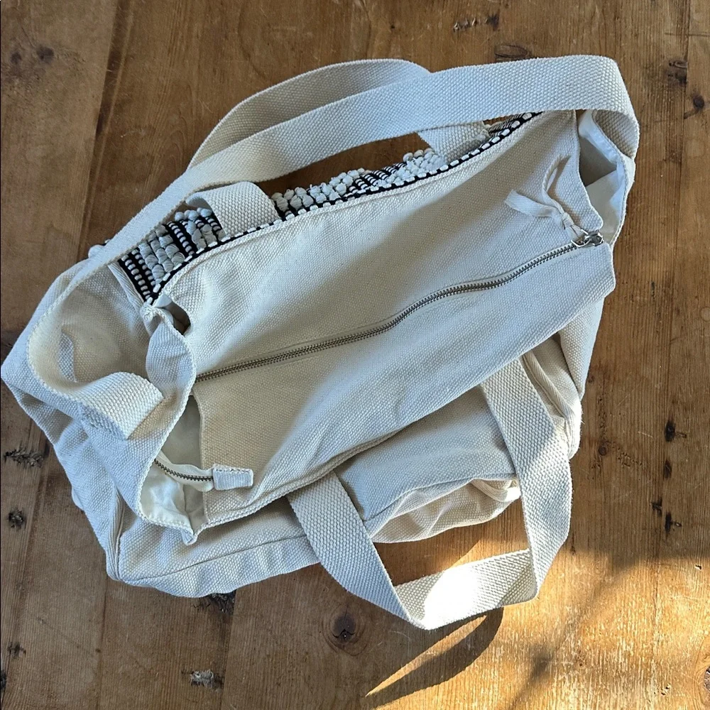 AERIE LARGE CANVAS TOTE BAG EXCELLENT